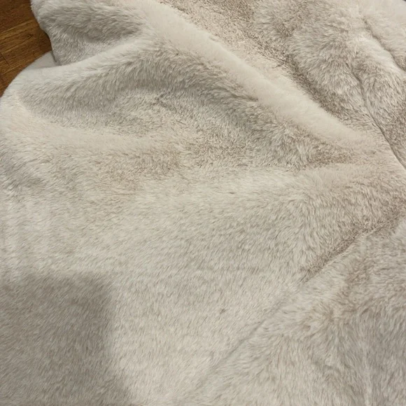 Women’s medium very clean outerwear jacket - Picture 8 of 8